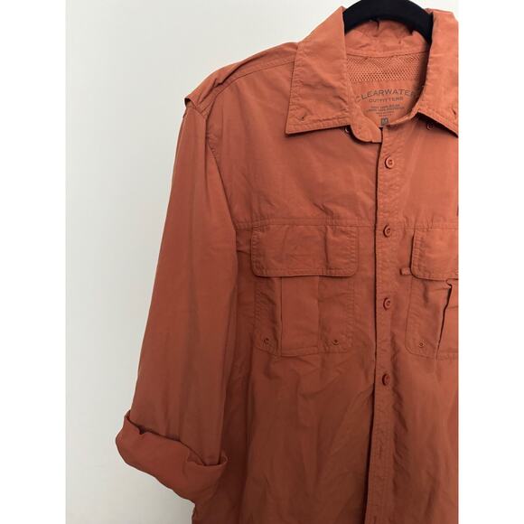 Clearwater Outfitters Mens Fishing Shirt Size Medium Lightweight Outdoors Hiking - Picture 2 of 6